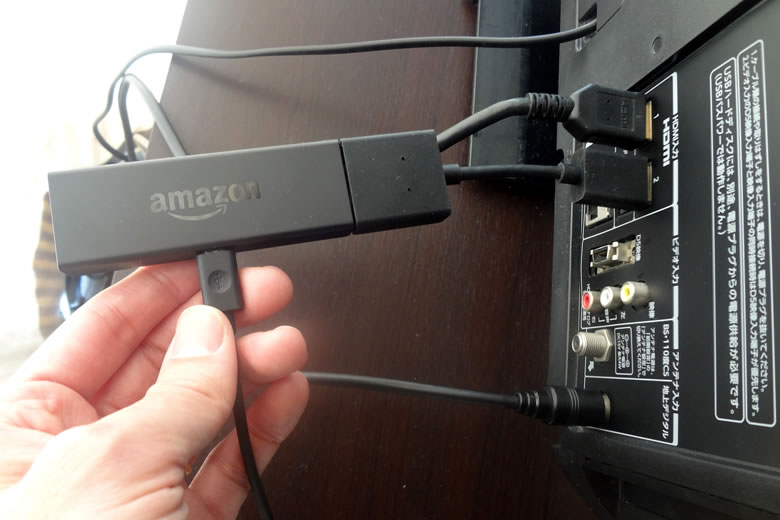amazonfiretvstick、HDMI端子で接続